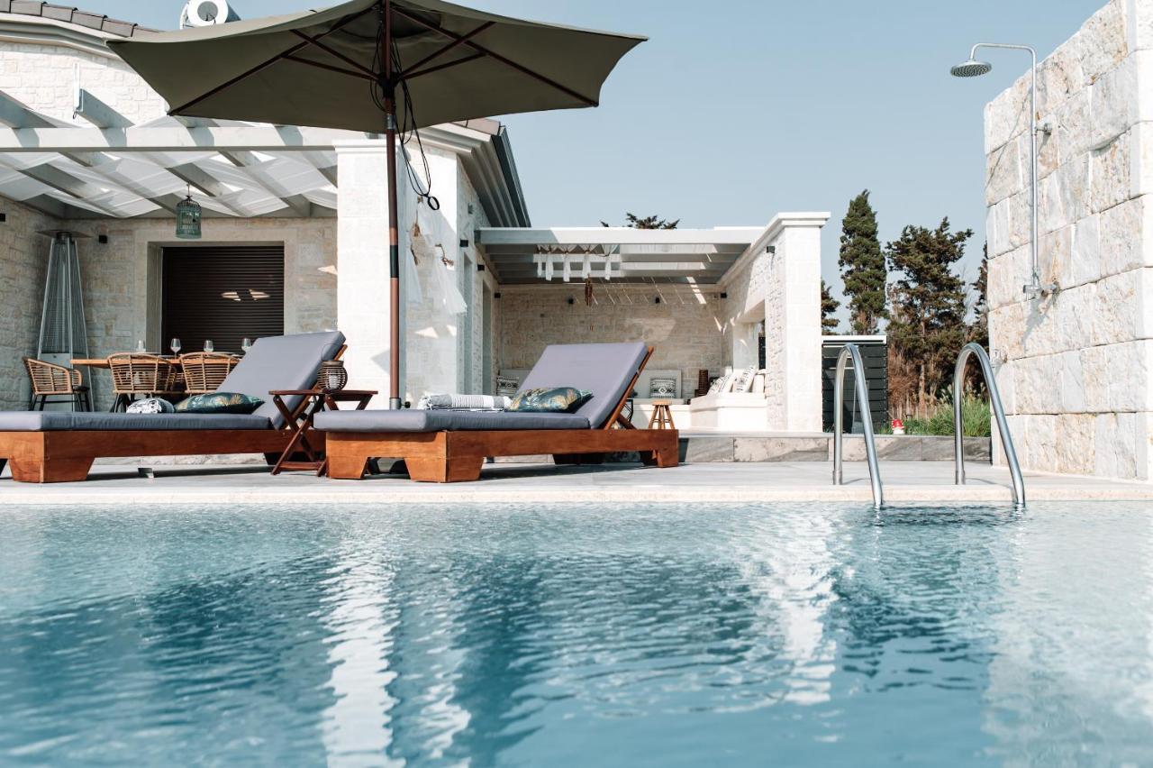 Theluxuryvillas Preveza Buitenkant foto
