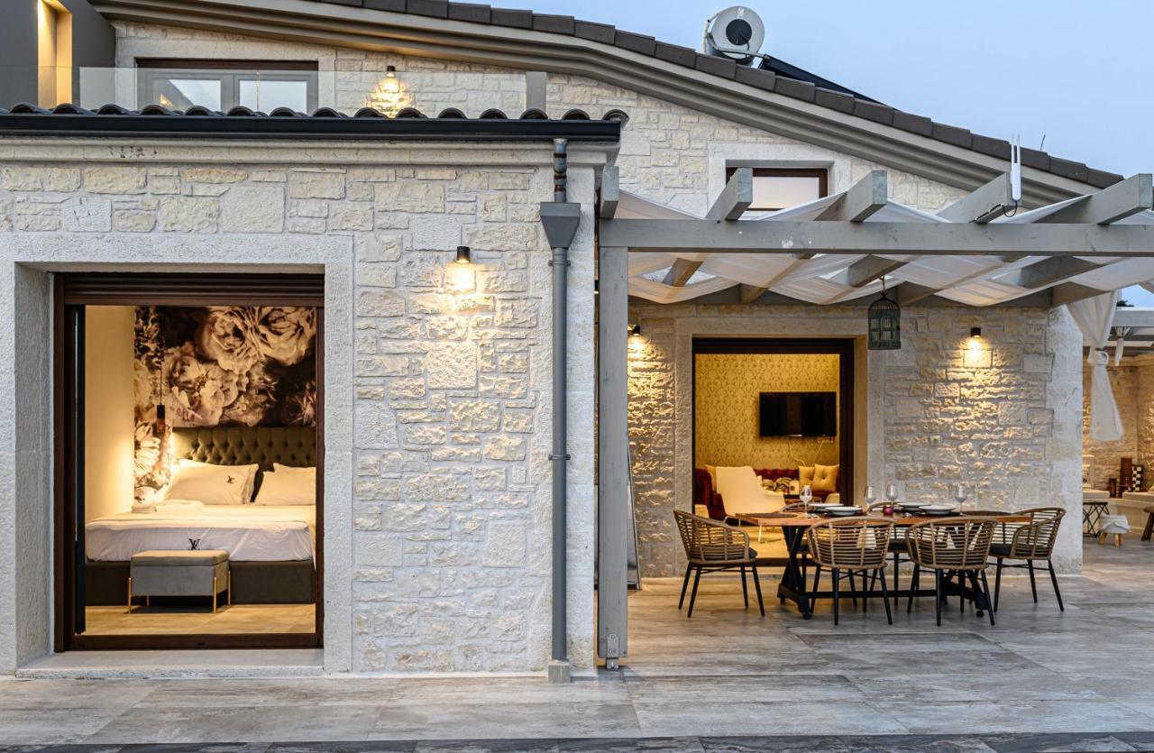 Theluxuryvillas Preveza Buitenkant foto